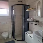 Jozic Sobe Διαμέρισμα Krk Town