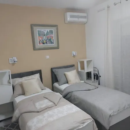 Jozic Sobe Apartmán *