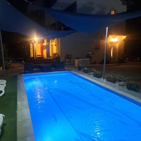 Apartman Jozic Sobe Krk Town